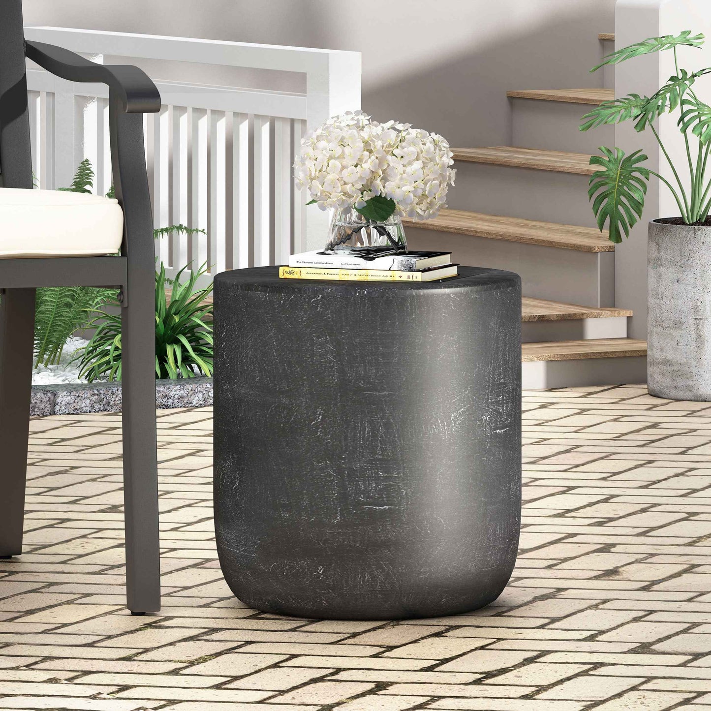 Hilion Outdoor Concrete Side Table | Distressed Black - Default - garden furnishing
