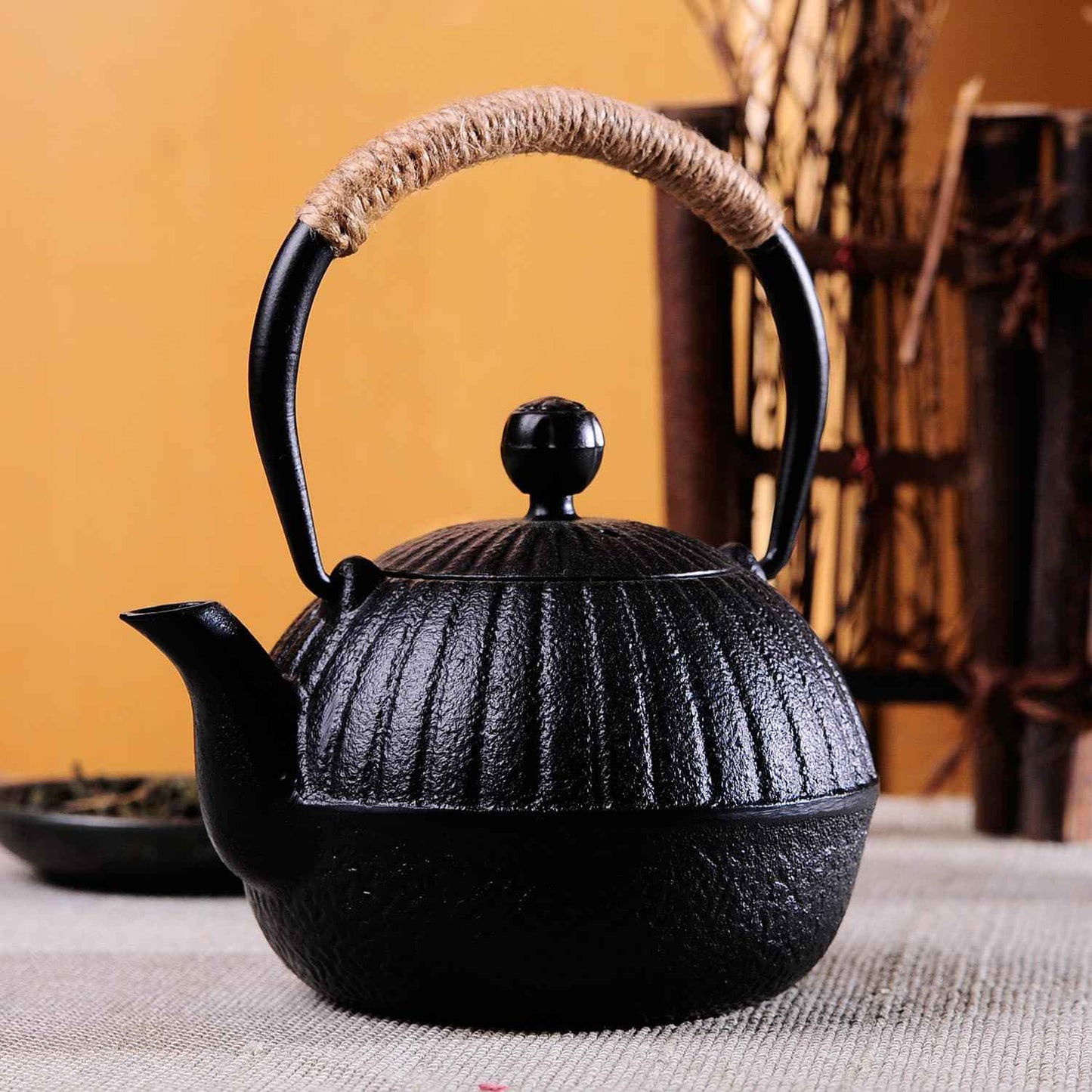 Akito 0.5 liter cast iron teapot - - black iron teapot