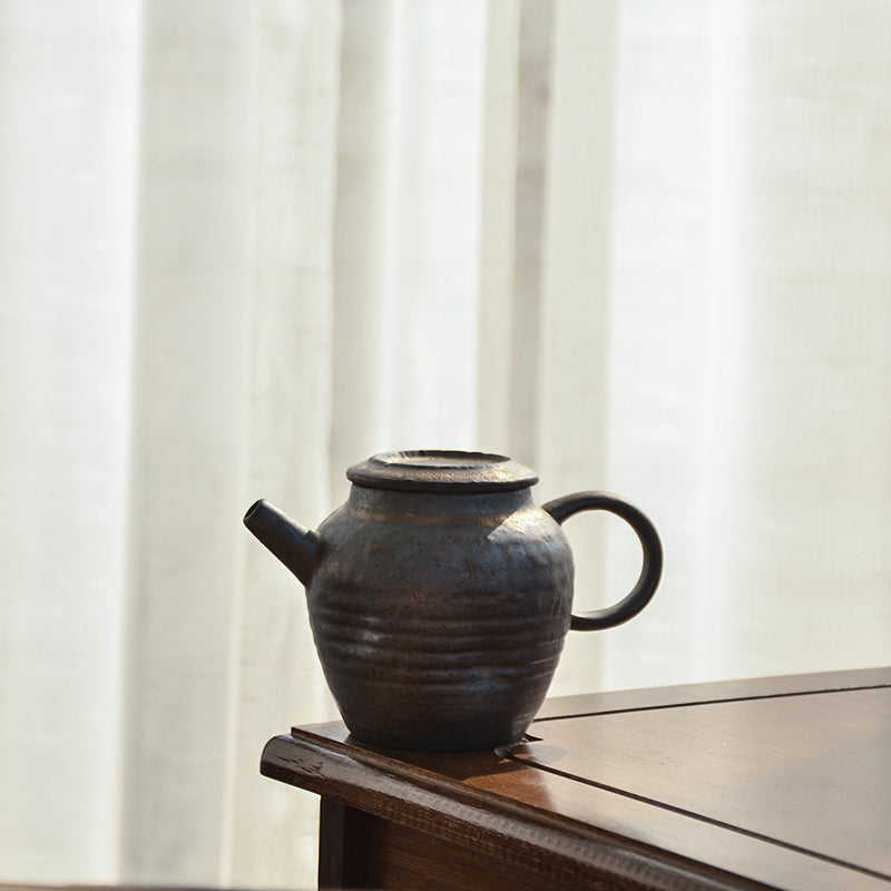 Stoneware Retro Teapot - - Ceramic grey