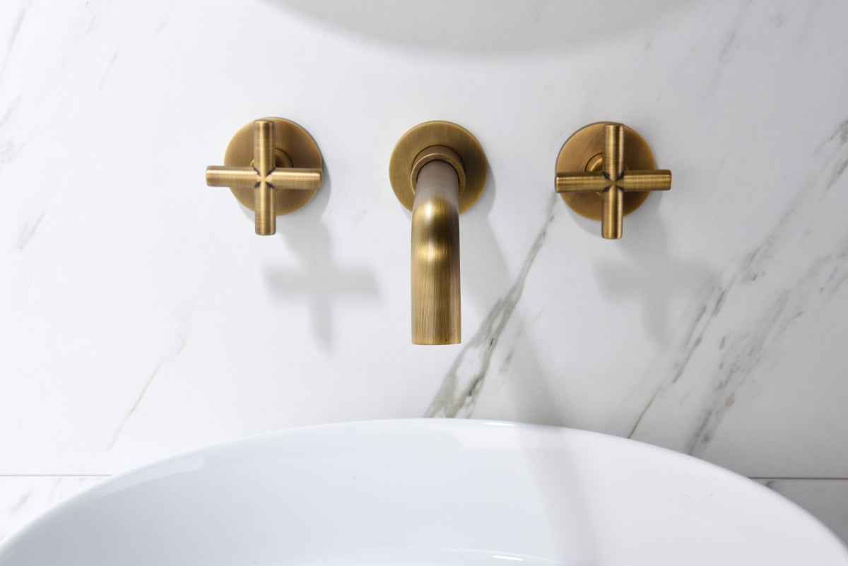 Forshi Wall Mounted Bathroom Faucet | Bronze - Default - bathroom faucets