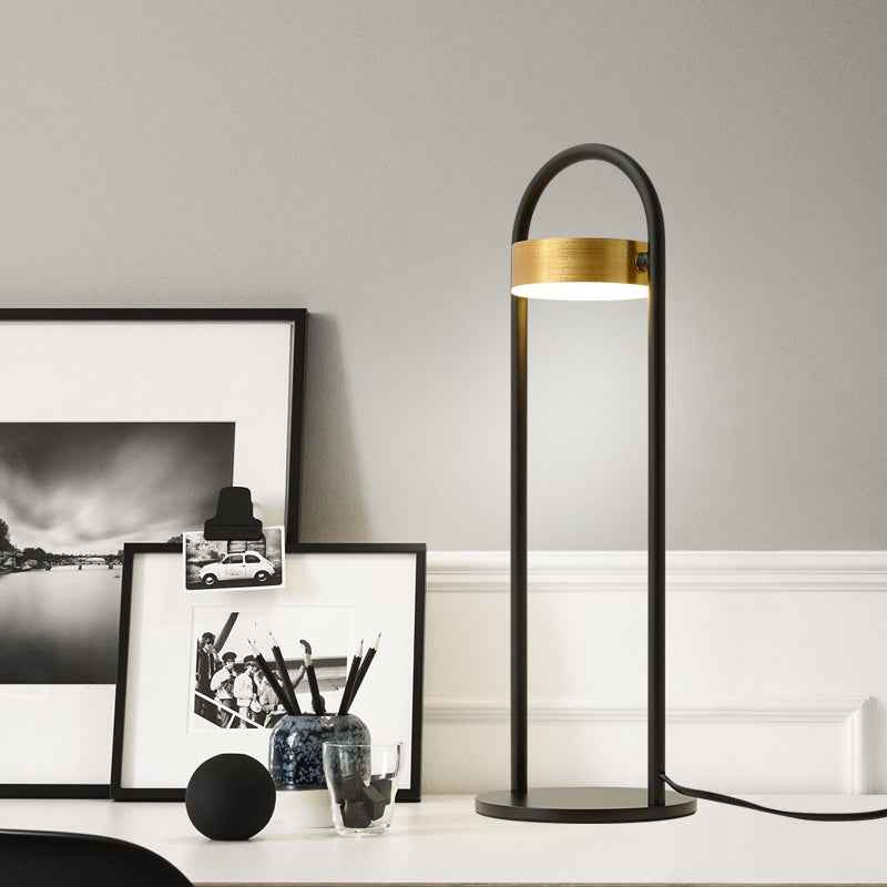 Nordic Modern Table Lamp - A17 220V US - Table