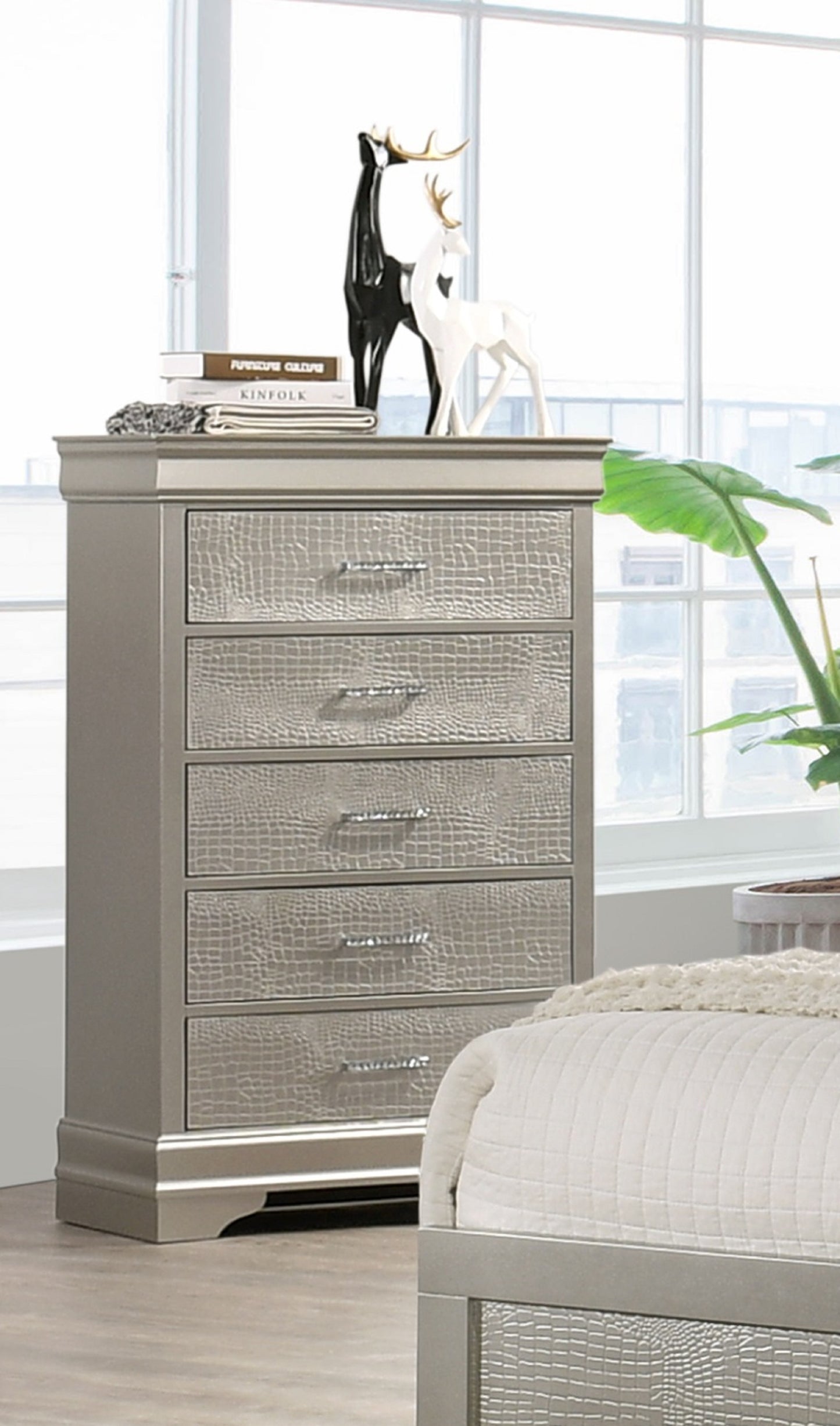 Larbut 5-Drawer Tall Dresser Chest | Champagne - Default - dresser