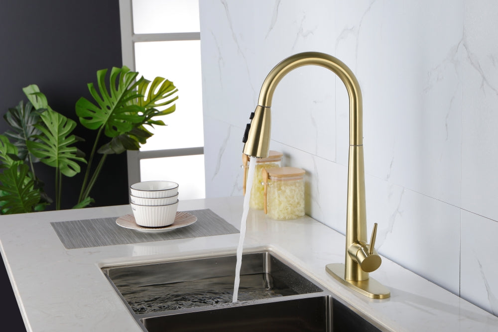 Pulenta Pull-Down Kitchen Faucet | Gold - Default - kitchen faucets