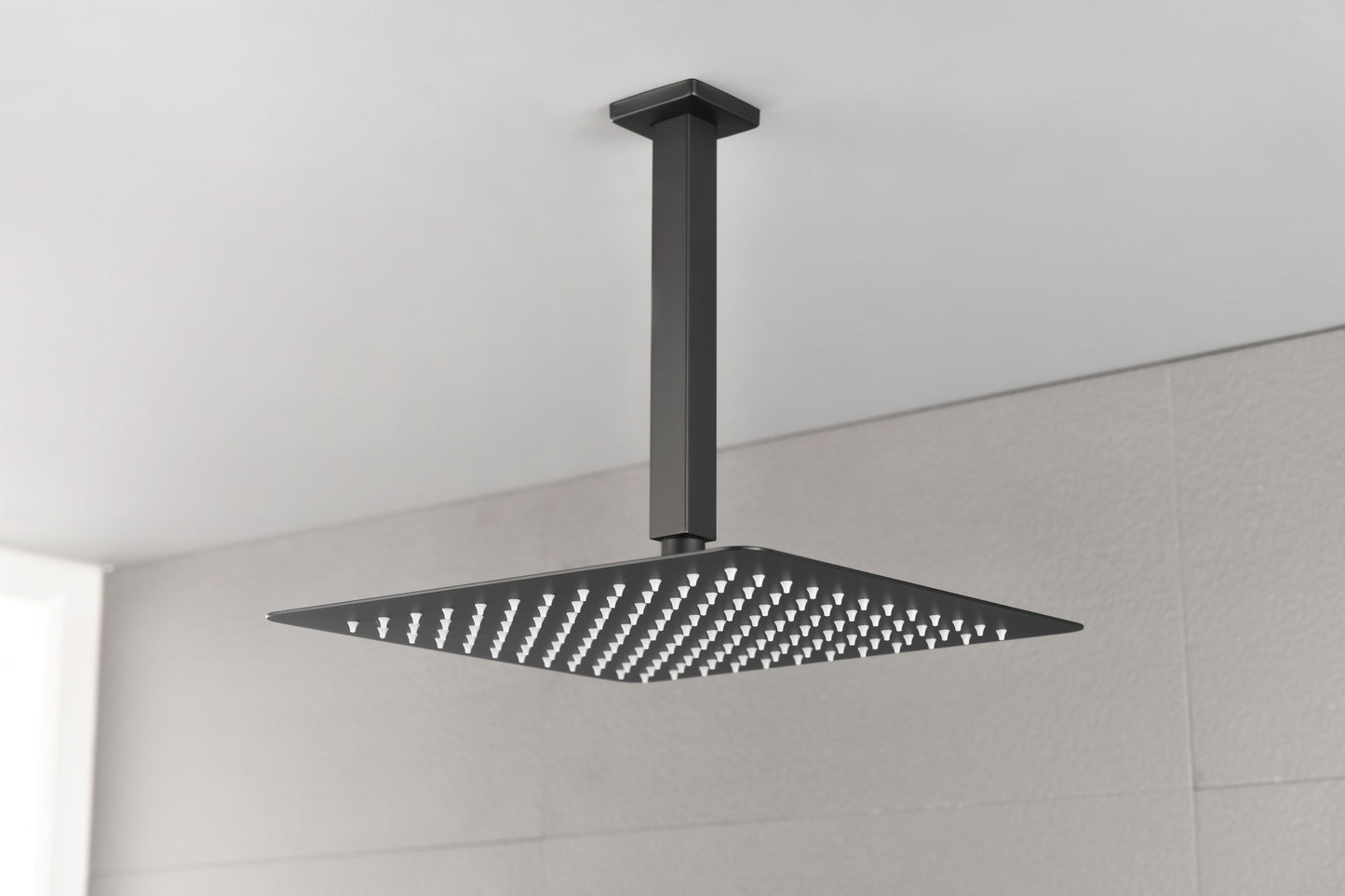 Urgo Luxury Square Shower Head | Black - Default - shower fixtures