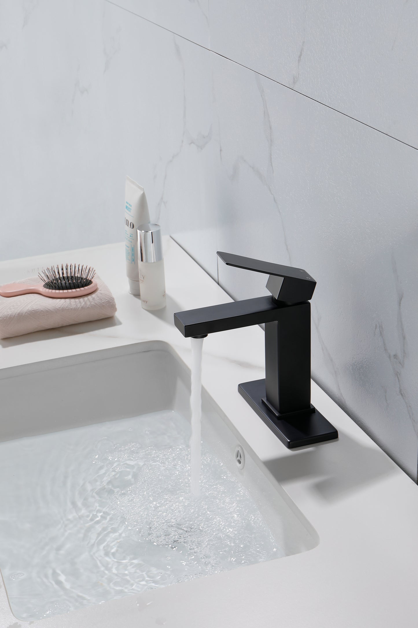 Mornago Single Handle Bathroom Faucet | Matte Black - Default - bathroom faucets
