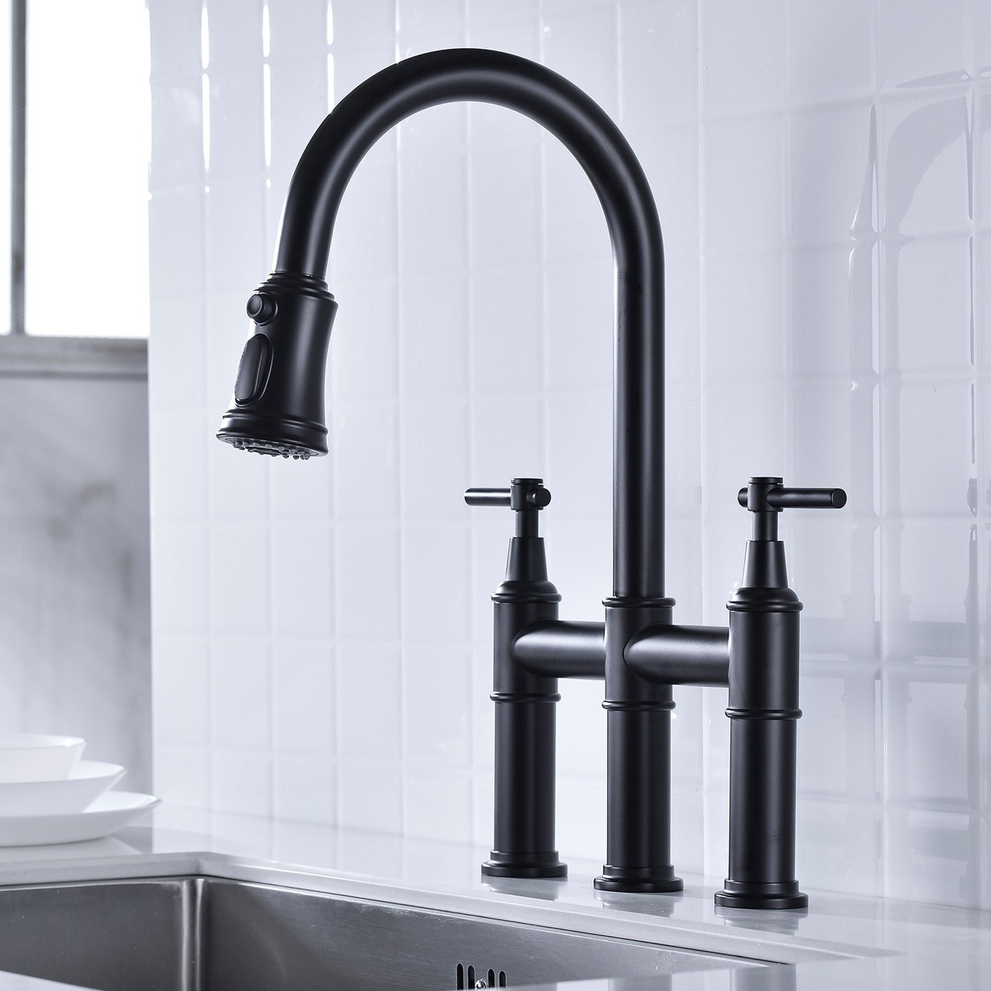 Jeffied Bridge Kitchen Faucet | Pull-Down Sprayhead | Matte Black - Default - bridge faucet kitchen faucets